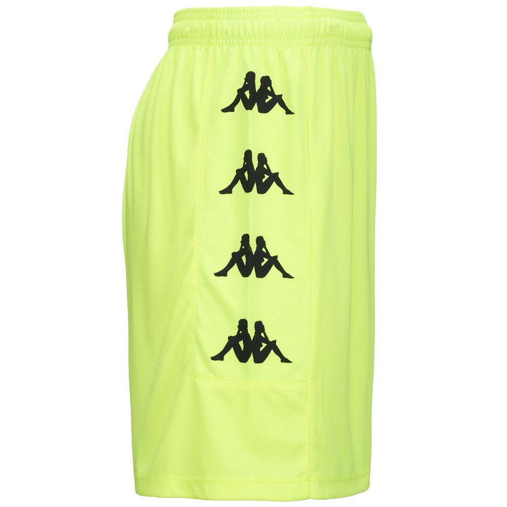 Men Kappa 4 Football Gondo Shorts Green | 803261-SCY